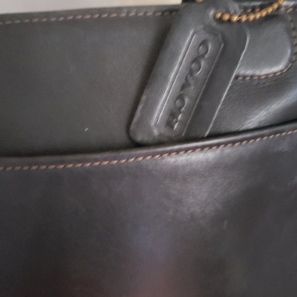 Handbag - Picture 3 of 4